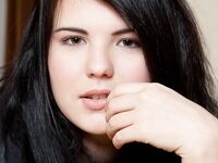 Chubby babe Debora shows her juicy vagina