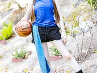 Sportovní trojka Destiny Cruz, Hazel Moore a Naudi Nala