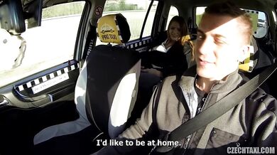 Giny Loud fucks taxi driver in his car