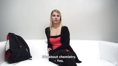 Amateur Pavlina shows off her natural naked body